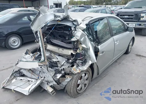 2005 Toyota Prius z USA, uszkodzony, nr VIN JTDKB20U853108423